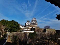 第二千三百四十八作　「蒼天まこと　真白くひかる　白鷺の城」　兵庫県姫路
