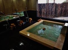 第二千百六十七作　「朝湯ずんぶり　湯気に浮かんだ　顔と顔」　静岡県天竜