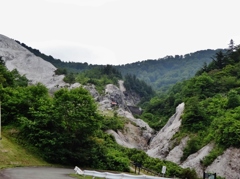 第千百三十六作　　「このさきは　地獄といはれて　硫黄の山」　秋田県湯沢