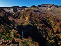 第千五百八十四作　　「秋深く　滝と流るる　水のたふとさ」　宮城県蔵王