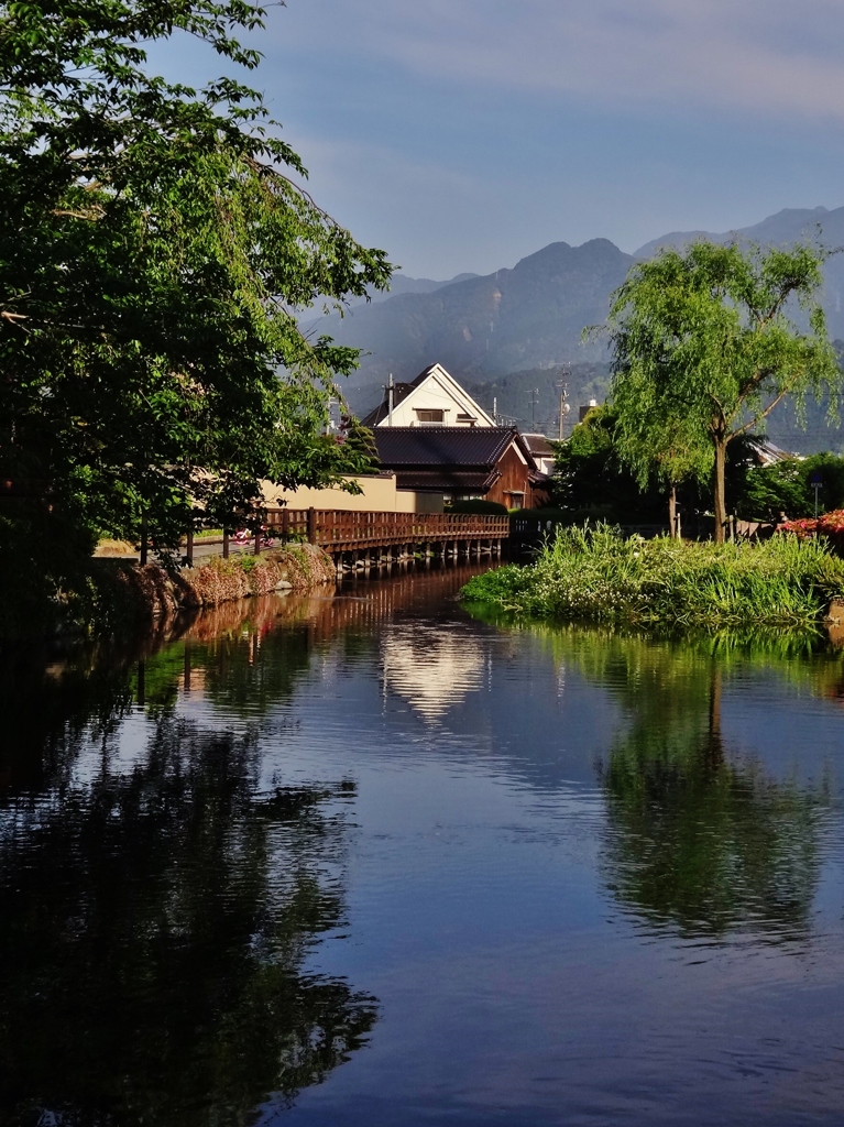 第七百六十五作　　「まんまんと　溢れでてくる　水だけはうまい」　愛媛県西条　