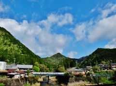 第三千九百三十六作　「若葉駆けのぼり　山の彼方まで」　愛知県新城