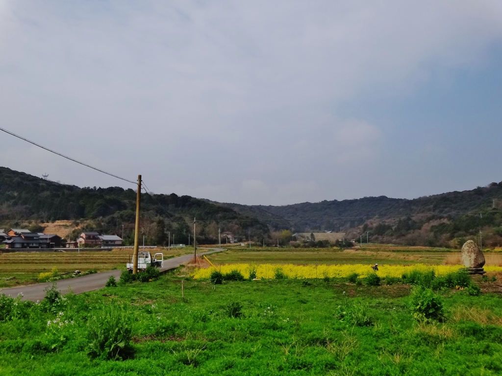 第二千七十一作　　「春風　どこへと歩かせるかよ」　大分県国東