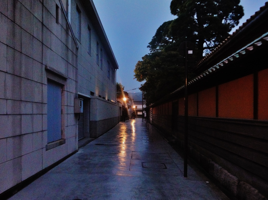 第四千百十三作　「夕暮るる　まして　時雨打つ」　岡山県倉敷