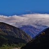 第三千四百作　「初雪の　山に影在り　澄みし空」　富山県立山