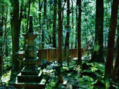 第三千九百八十八作　「山路ひつそり　三本の矢の　影も無し」　広島県吉田