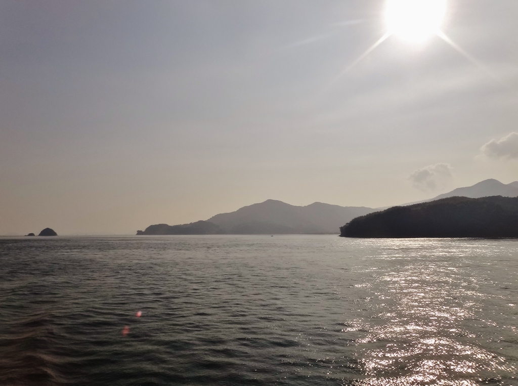 第千二百二十五作　　「島から島へ　風の旅人として」　山口県屋代島