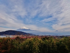 第三千百一作　「空へ浮かべて　新年の富士」　静岡県富士