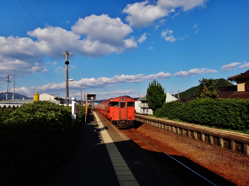 第千七百二十作　　「湯あがり　ほつこり　汽車を待つ」　山口県湯田