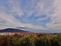 第二千七百七十三作　「まづ手を合はさる　けふの富士浮かぶ」　静岡県富士