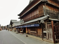 第千二十二作　　「酔ひ酔ひ　酔ふまま　お伊勢参り」　　三重県伊勢