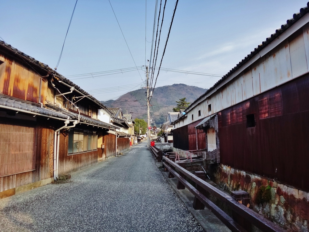 第四千二百二十七作　「凛として　旅立ちの　或る朝として」　兵庫県龍野