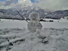 第千二百八十八作　　「雪だるま　つくるころの　酒の話は尽きない」　福井県阪谷