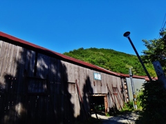 第三千七百四十一作　「山深く　深く深く　雪囲いの驛にて」　山形県米沢