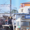 学生街の駅にて
