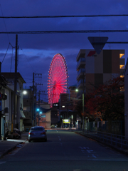 観覧車のある風景