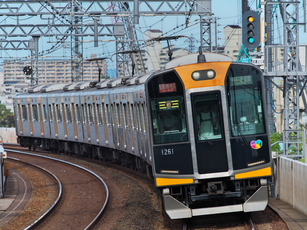 甲子園には阪神電車で！