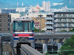 遠くに見えるは…