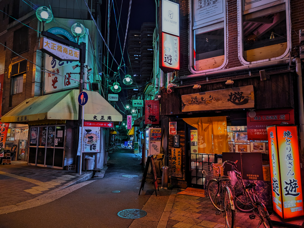夜の街角