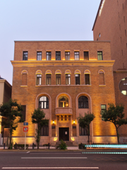 通りがかりの名建築