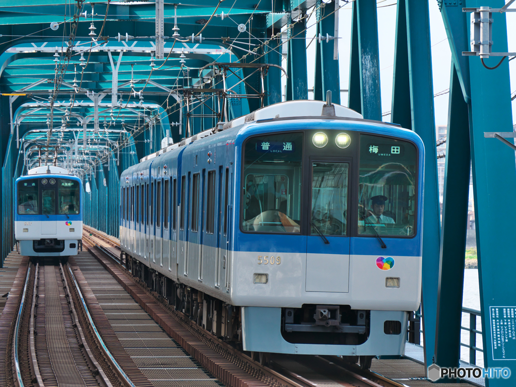 トラスの中で「こんにちわ」