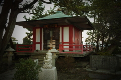 温泉近くの神社Ⅱ