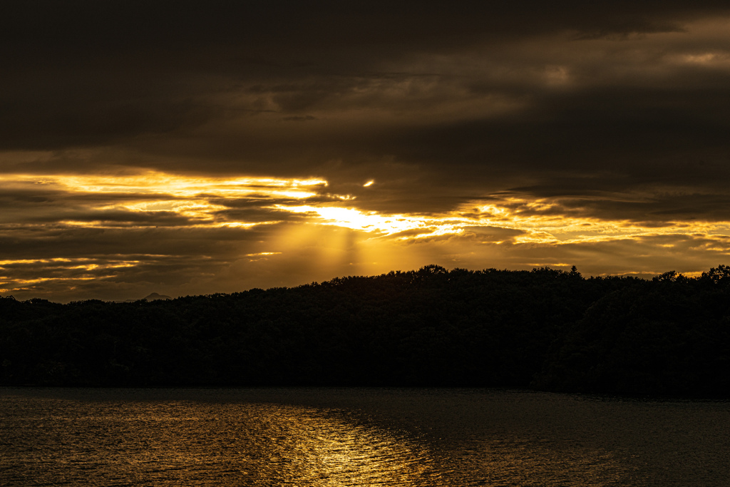 狭山湖の夕景