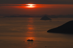 夕日を浴びて