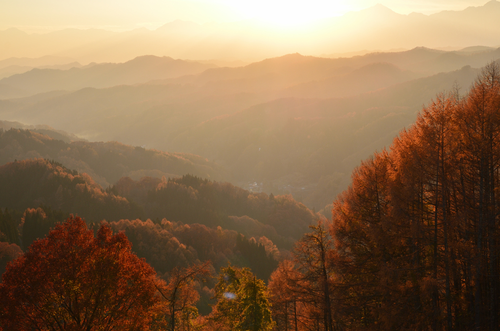 晩秋の鬼無里夕景1