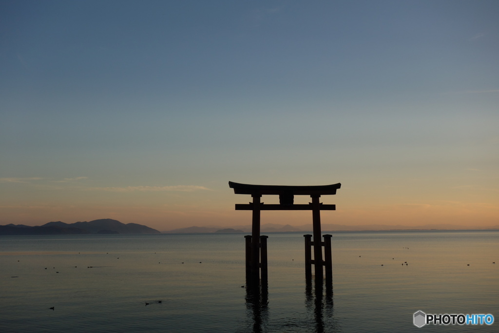 琵琶湖日没間近