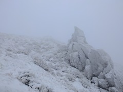 雪岩