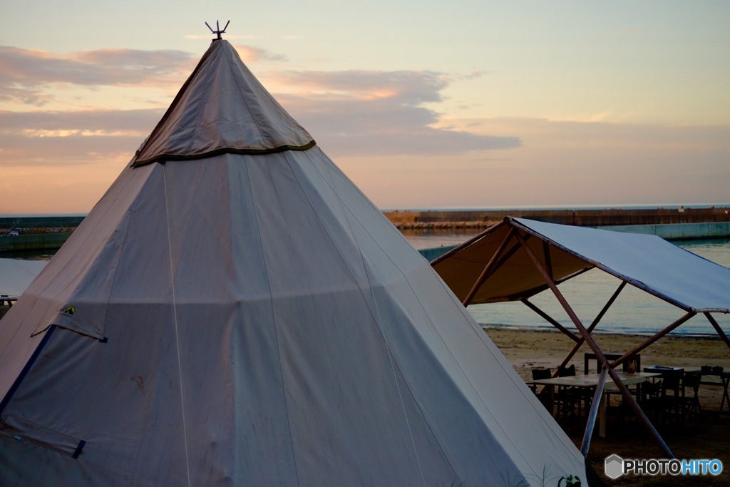 Glamorous × Camping