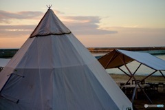 Glamorous × Camping