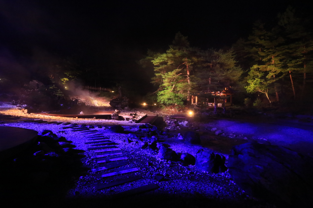 草津温泉 西の河原公園