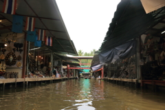 Floating Market