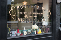 ショーウィンドウ