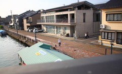 漁船出港のあとの静かな朝