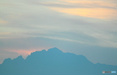 絵に描いたような今朝の立山連峰　剱岳