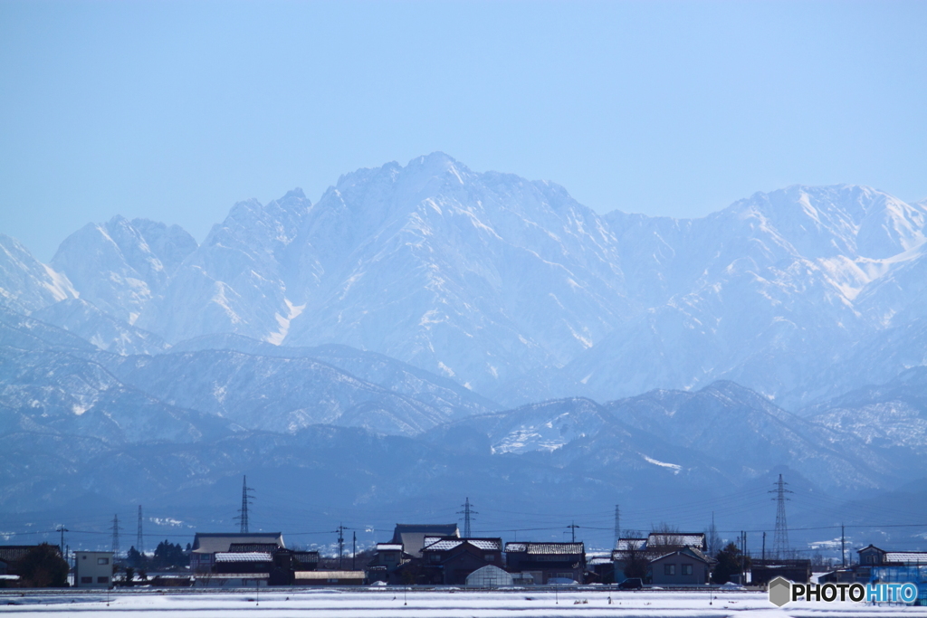 雄大なり立山連峰　剱岳