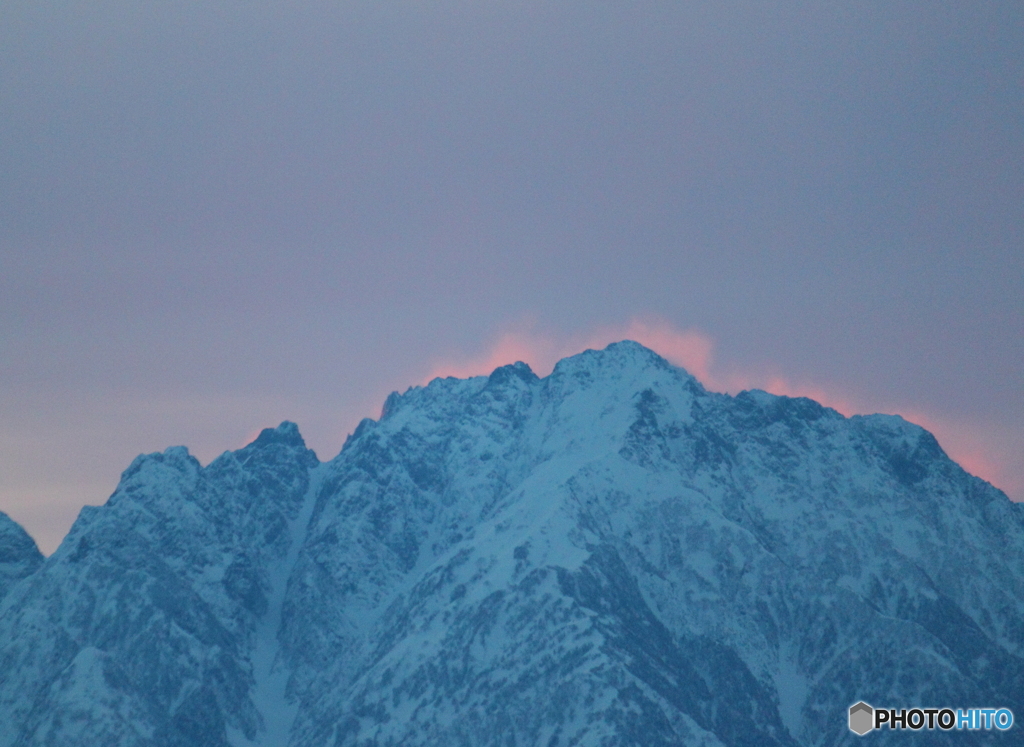 春めく立山連峰　剱岳