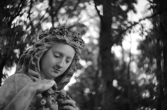 フランス庭園の女神像