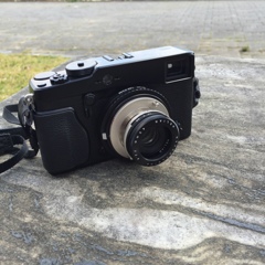 Heliar 2.8/40をつけたX-Pro1