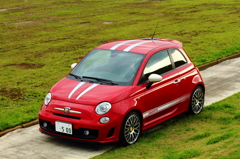 アバルト500