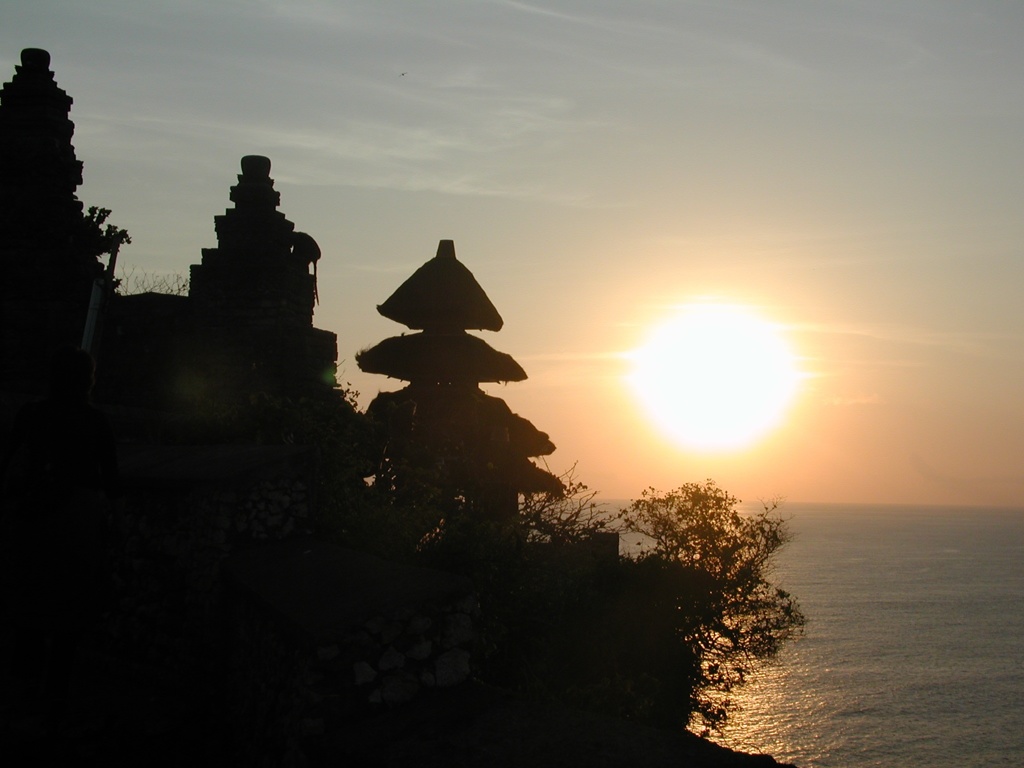 バリに沈む夕陽