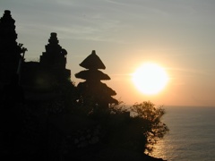 バリに沈む夕陽