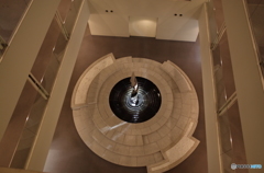 地上のオブジェ