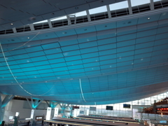 エメラルドグリーン