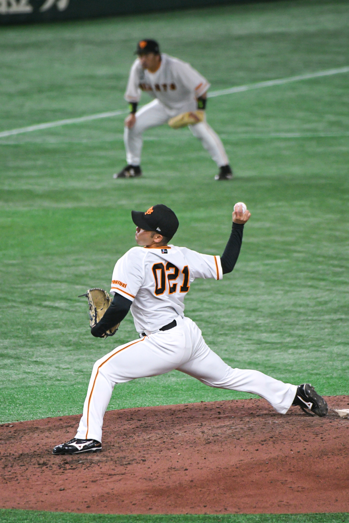 ルーキー初登板、松井颯。