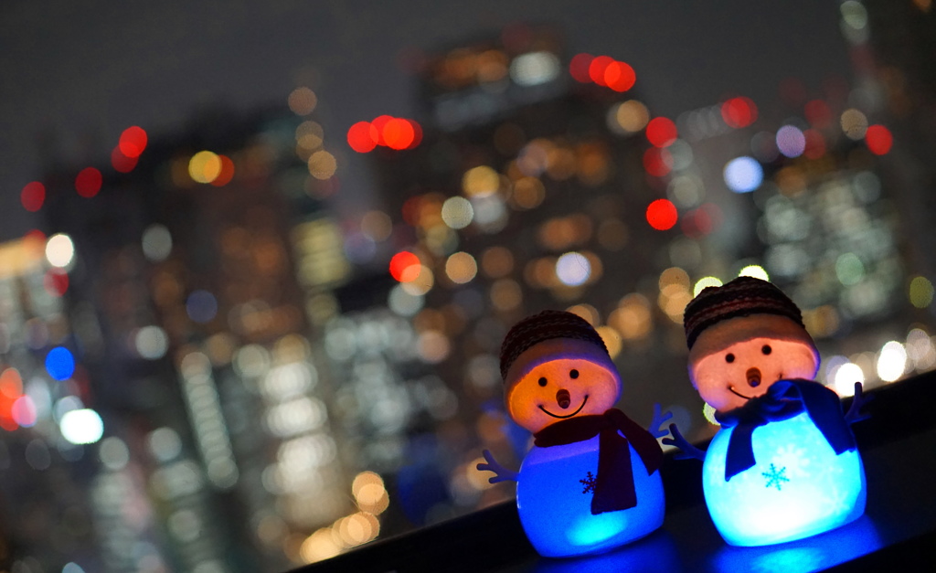 天空の雪だるま