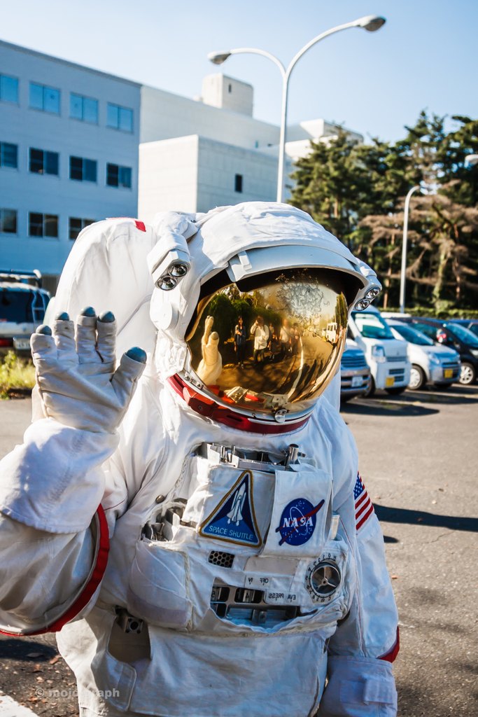 Hello! Earth!